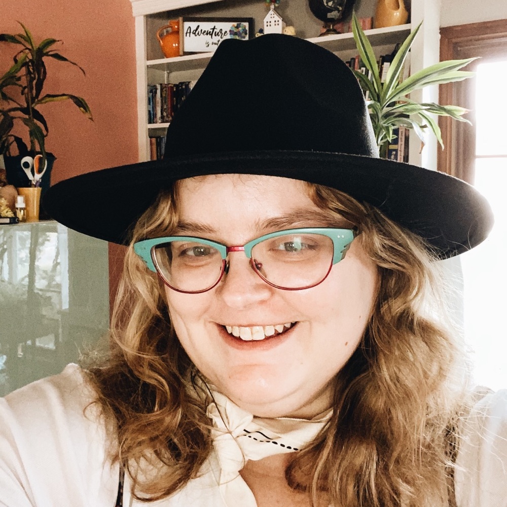 Meet your Posher, Sarah